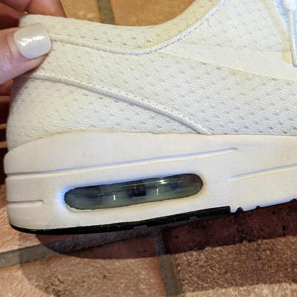 White Nike Shoes - Picture 7 of 8